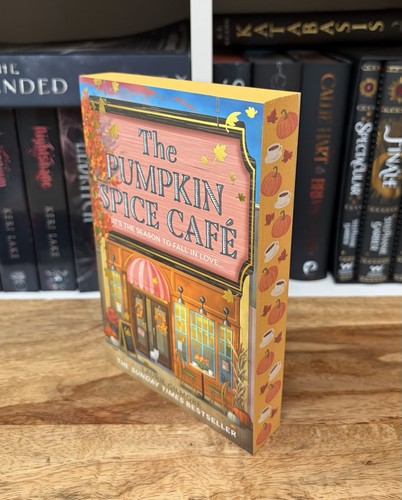 The pumpkin spice cafe laurie - pumpkin,